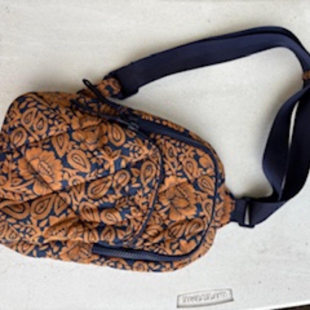 Vera Bradley Crossbody bag, colors are blue and brown.